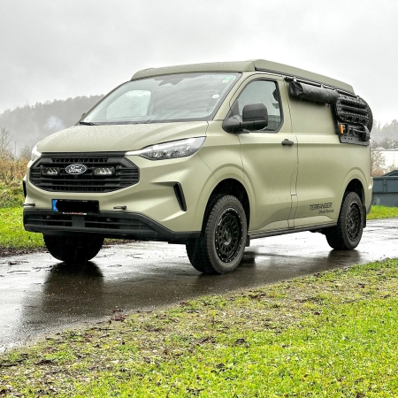 Ford Tourneo Custom AT1-18-BLK-TRA8